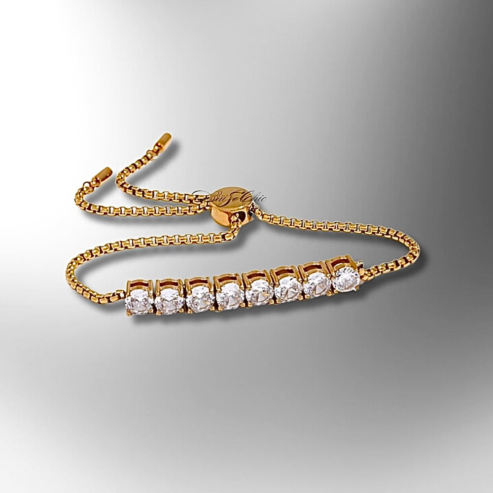 The Eight Luxe Slider