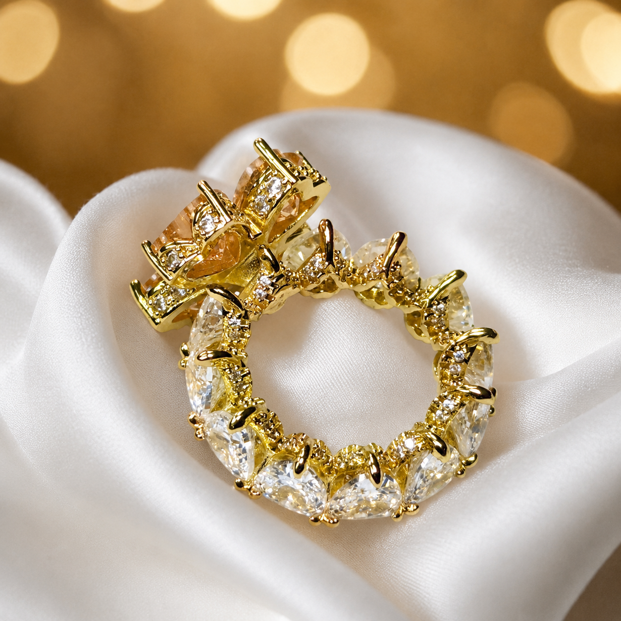 Champagne Glow Clover Ring
