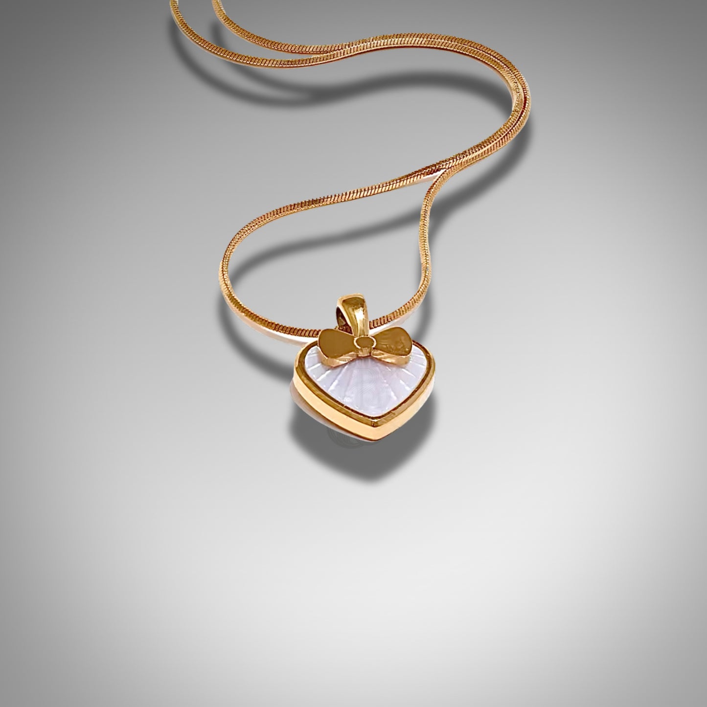 Sweetheart Bow