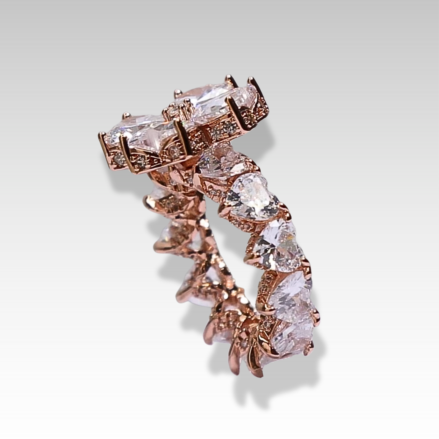 Signature Icy Clover Ring Rose Petal