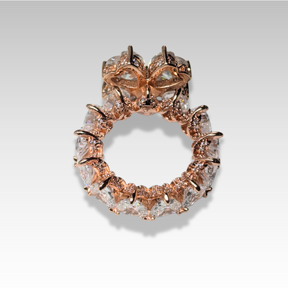 Signature Icy Clover Ring Rose Petal