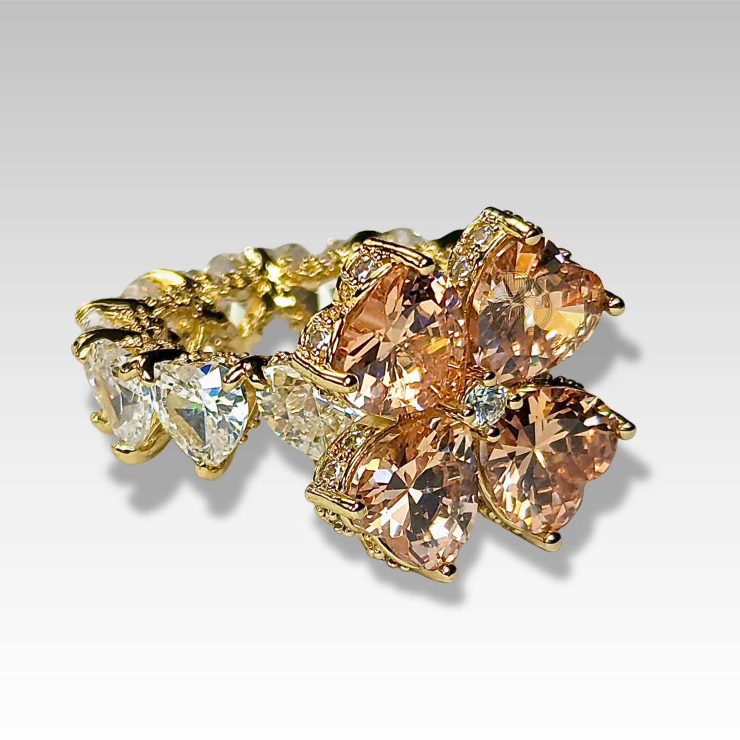 Signature Clover ring with Brown & white gemstones Gold tones