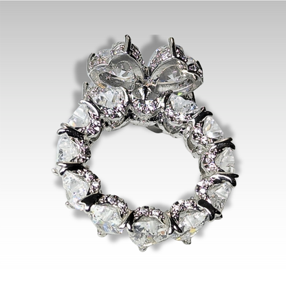 Signature Icy Clover Ring Frost