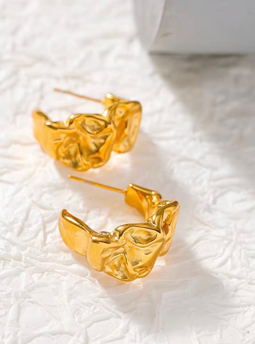 Molten C-Shaped Hoops
