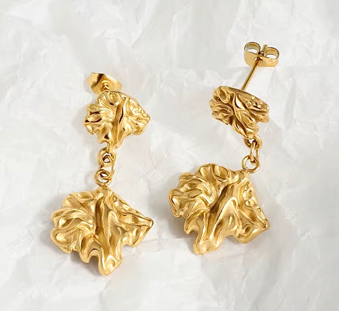 Golden Echos